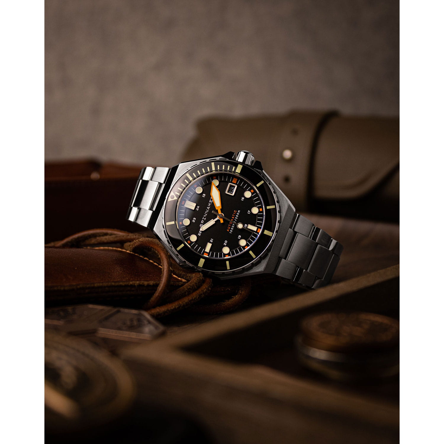 Spinnaker Spinnaker Dumas SP-5081-FF англия наручные мужские часы заводная головка с логотипом Spinnaker
