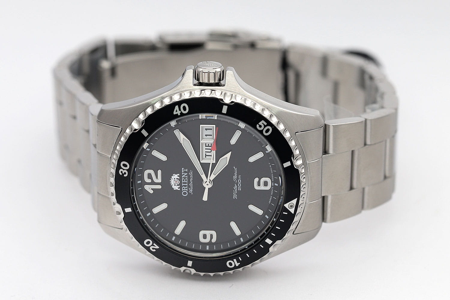 Orient Orient Diving Sports Automatic AA02001B  — детали корпуса и нержавеющая сталь
