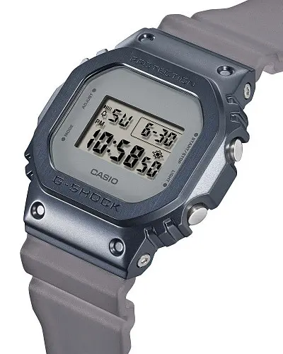 Casio G-Shock GM-5600MF-2E